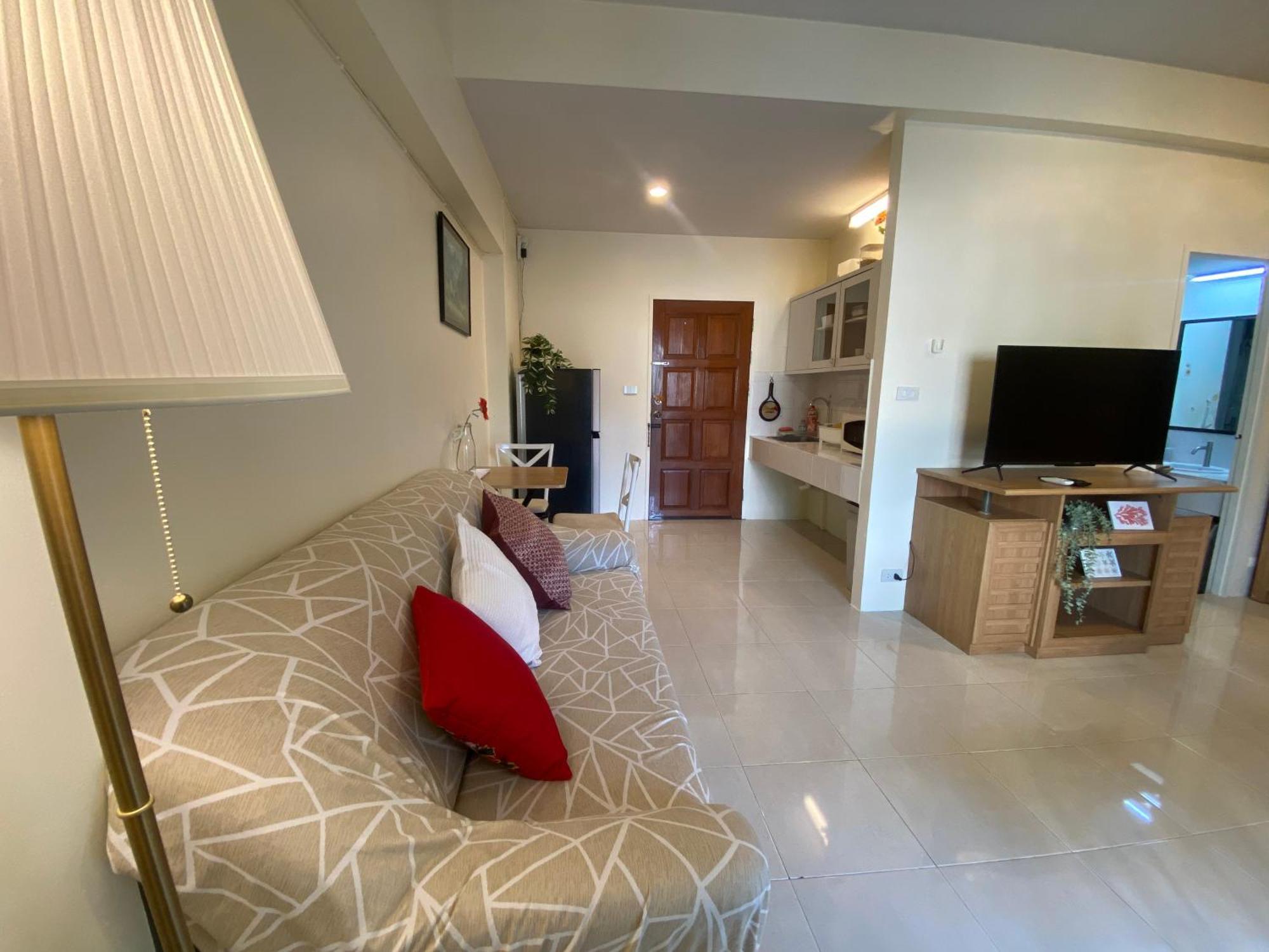 Cozy 1br Walk To Bts And Airport Rail Link Close To Malls 12 Appartement